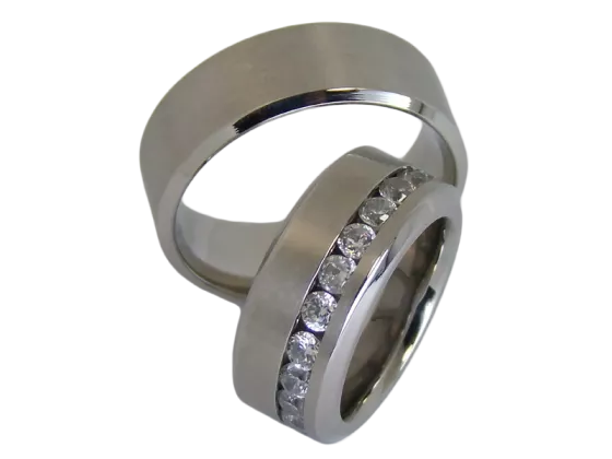 Model Pauletta - 2 rings made of stainless steel