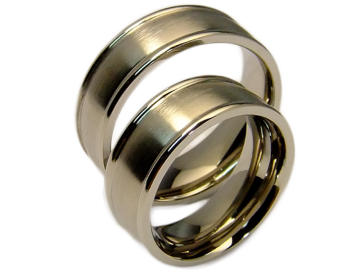 Model Andre - 2 unisex couple rings made of titanium