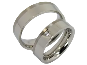 Model Tiziano - 2 couple rings stainless steel with titanium