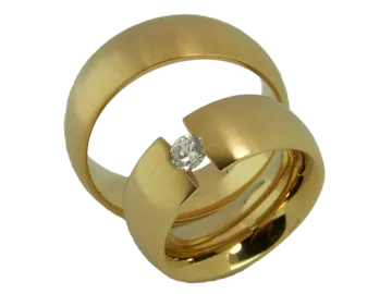 Modell Mia - 2 Ringe aus Edelstahl