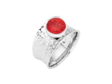 Model Fire Red - 1 ring of silver with coral disk